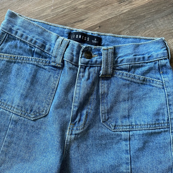 Princess Polly Lioness Carpenter Cargo Jeans - Picture 9 of 13